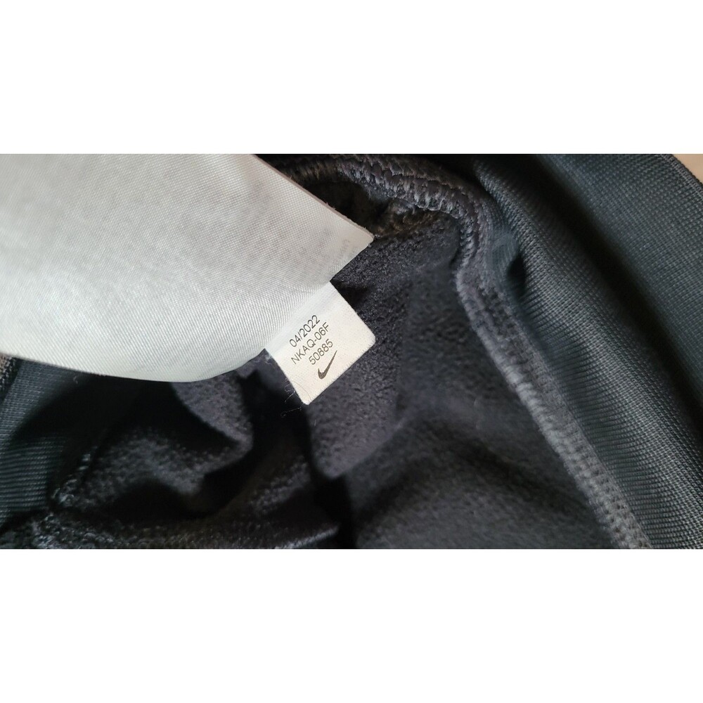 Nike Men's L New England Patriots Therma-FIT Pullover Hoodie Grey Split Logo - Picture 6 of 9